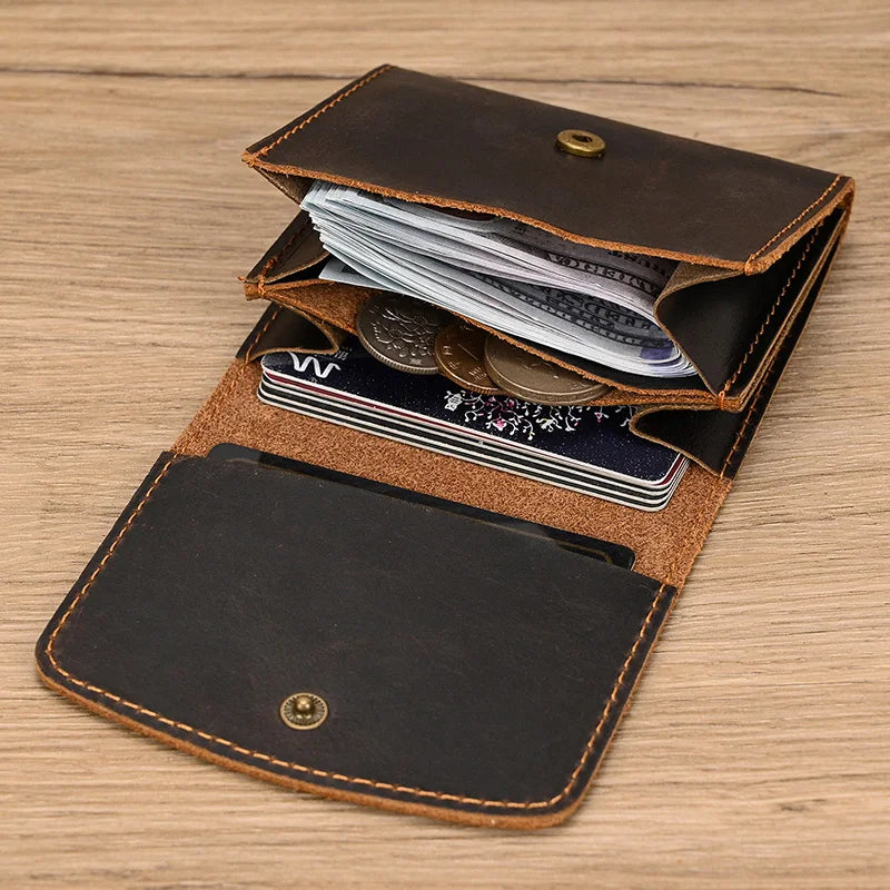 Luca | Portafoglio da viaggio vintage in pelle di mucca bifold con bottone a pressione