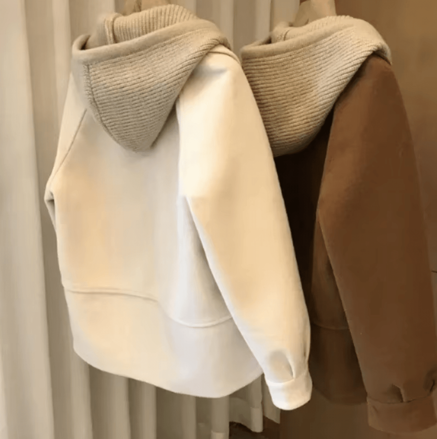 Felpa con Cappuccio Chloe - Calda - Confortevole - Stilos