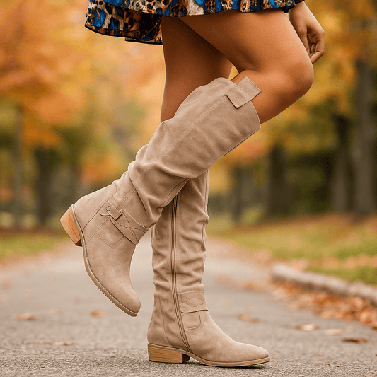 Stivali Donna Camoscio - Tacco Basso - Punta Rotonda - Chiusura Laterale - Fibbia