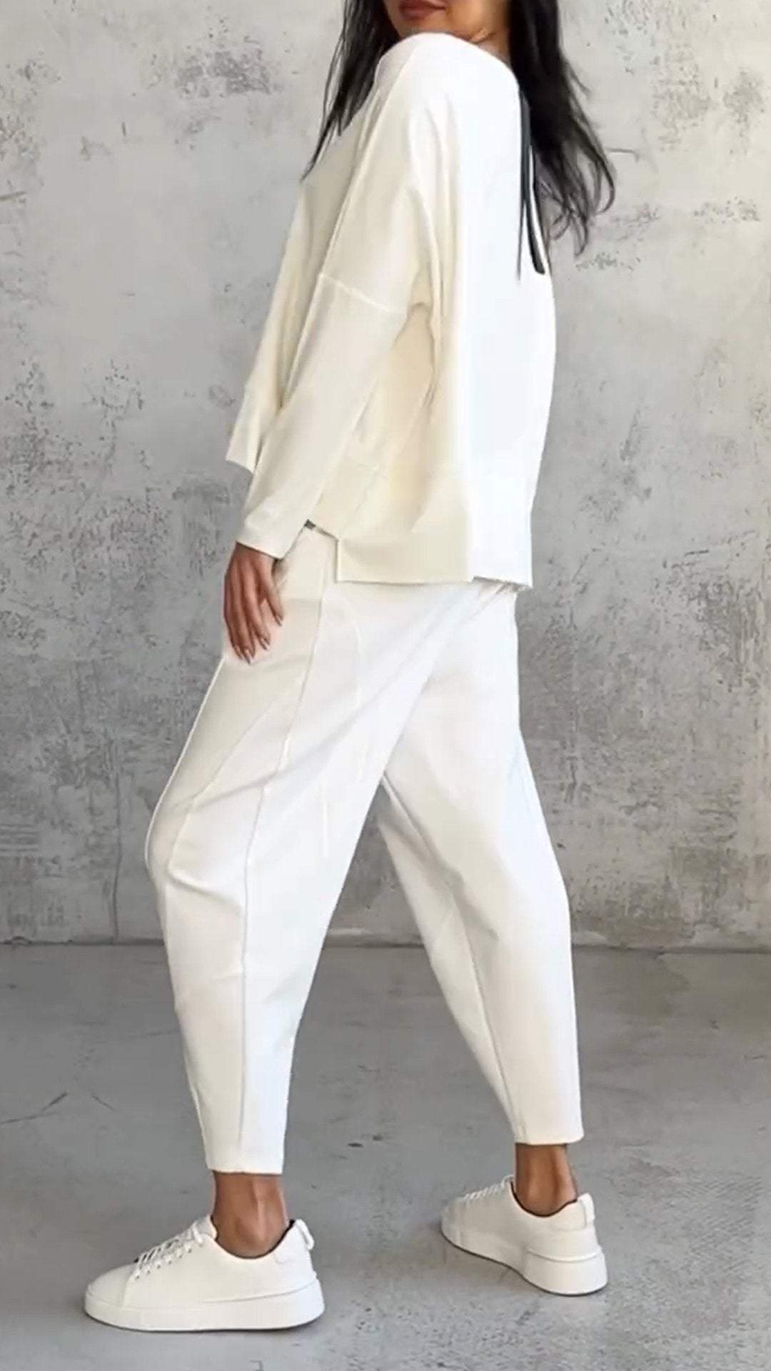 Completo Estivo Giulia con Pantaloni e Maniche Corte
