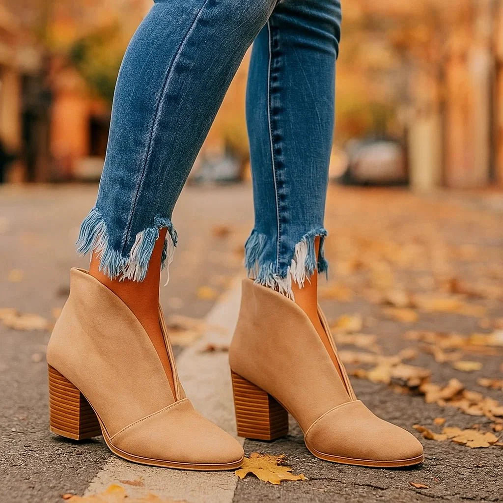 Stilla - Stivaletti in Pelle Donna alla Moda - Tacco Medio